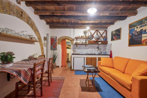 Super central mini apartment